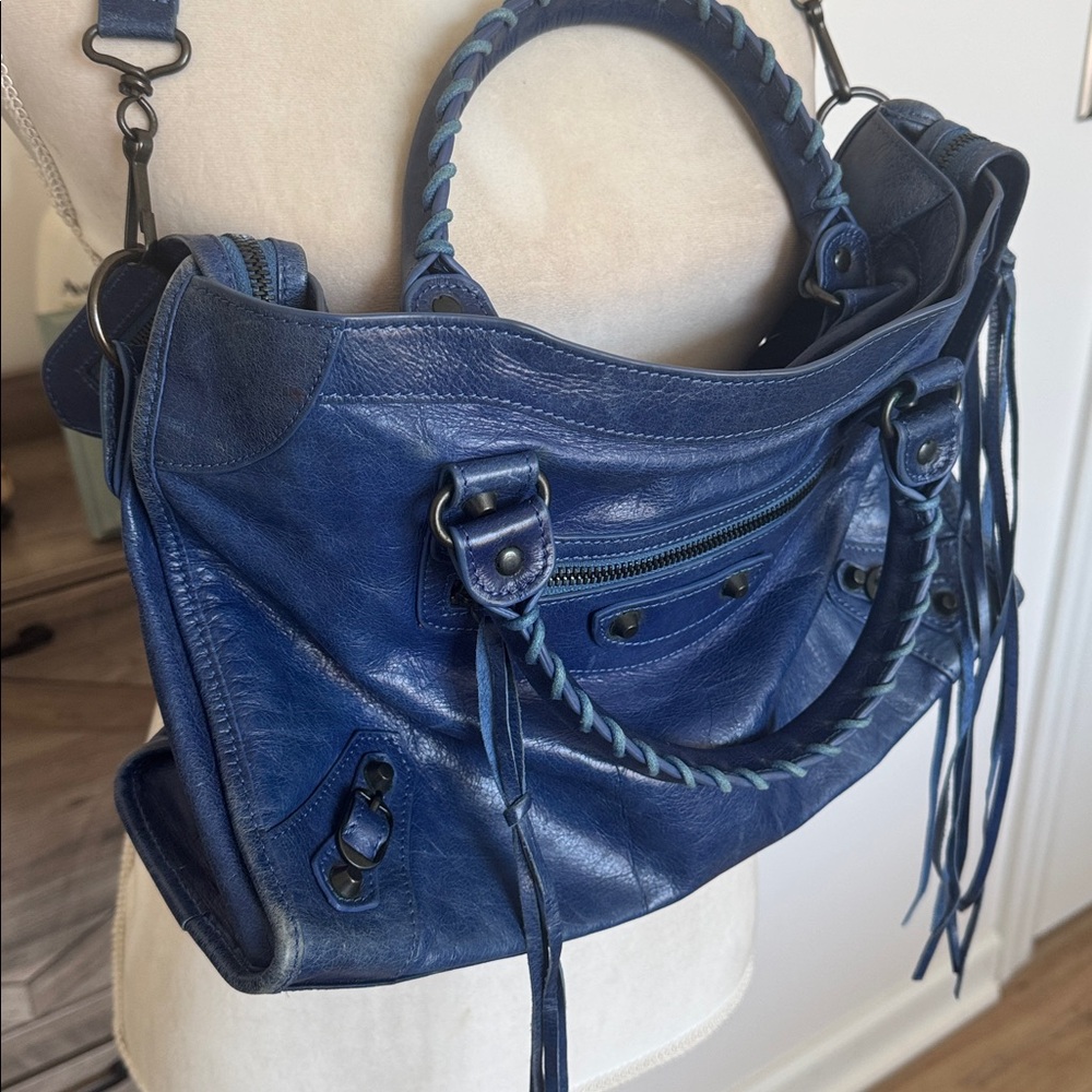 BALENCIAGA CLASSIC CITY FRINGED HANDBAG IN BLUE LEATHER 115748 - Picture 3 of 11